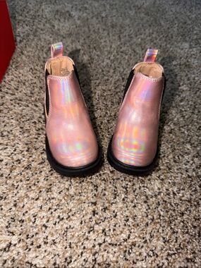 Kids Iridescent Pink Chelsea Boots